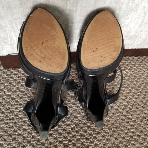 Audrey Brooke Black Leather Sandals Heels Size 6.5M - Picture 7 of 11